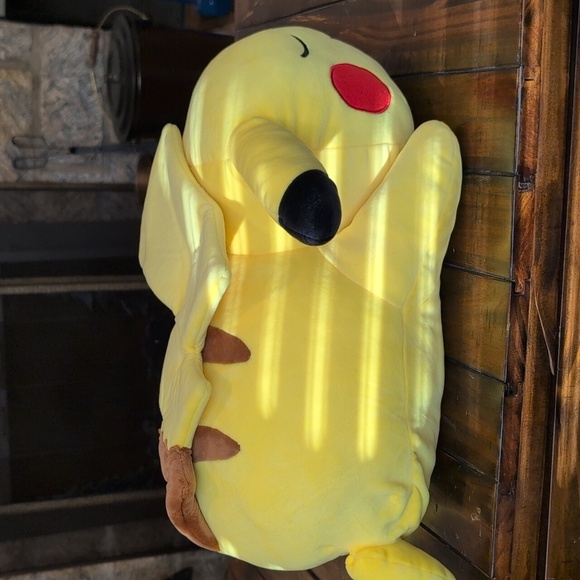 18" plush sleeping Pikachu - Picture 6 of 8